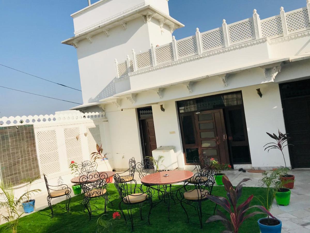 Royal Heritage Villa Udaipur Exterior photo
