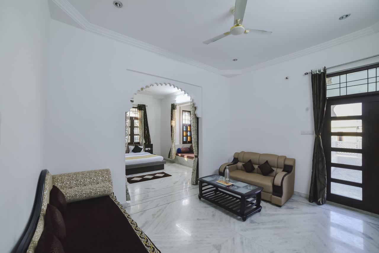 Royal Heritage Villa Udaipur Exterior photo